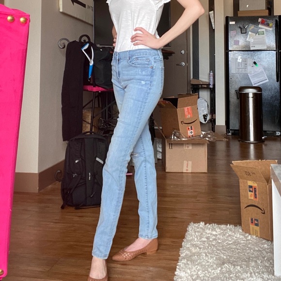 J BRAND Mid-Rise Skinny Leg Rapture Jeans - Picture 5 of 8